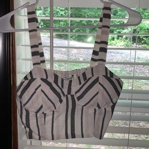 Crop top